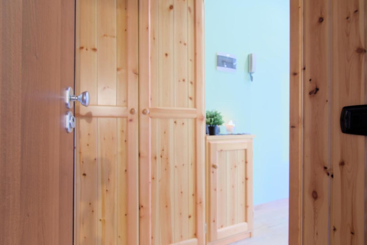 Casa Pino- Loft Con Giardino Magnolta Daire Aprica Dış mekan fotoğraf